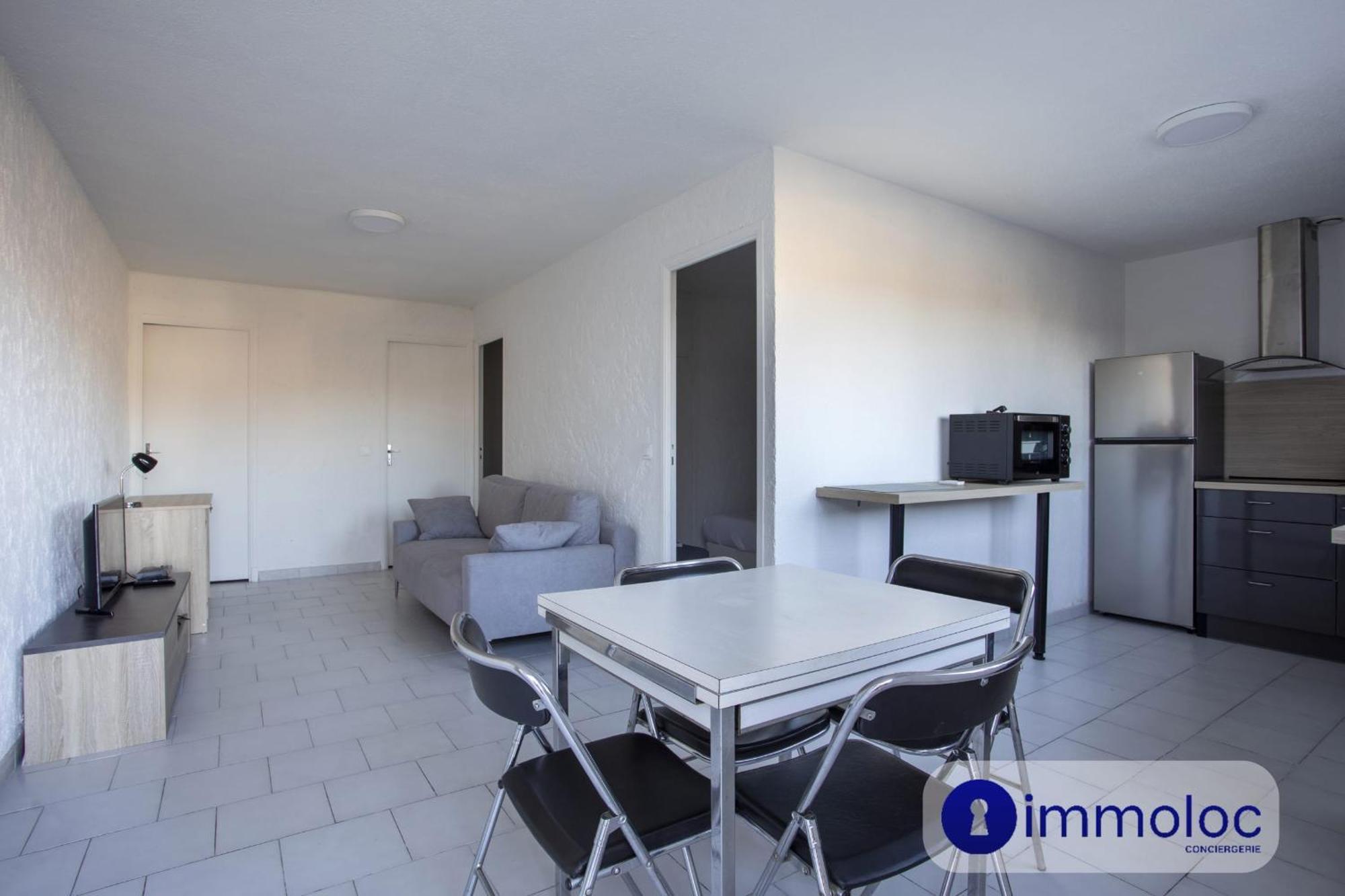 Appartement T3 Air-conditioned On One Level On The Heights Of